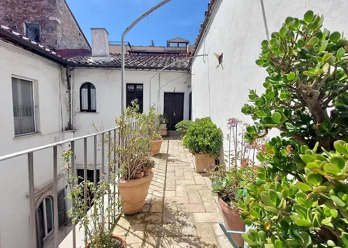 Ottavia Terrace דירה *